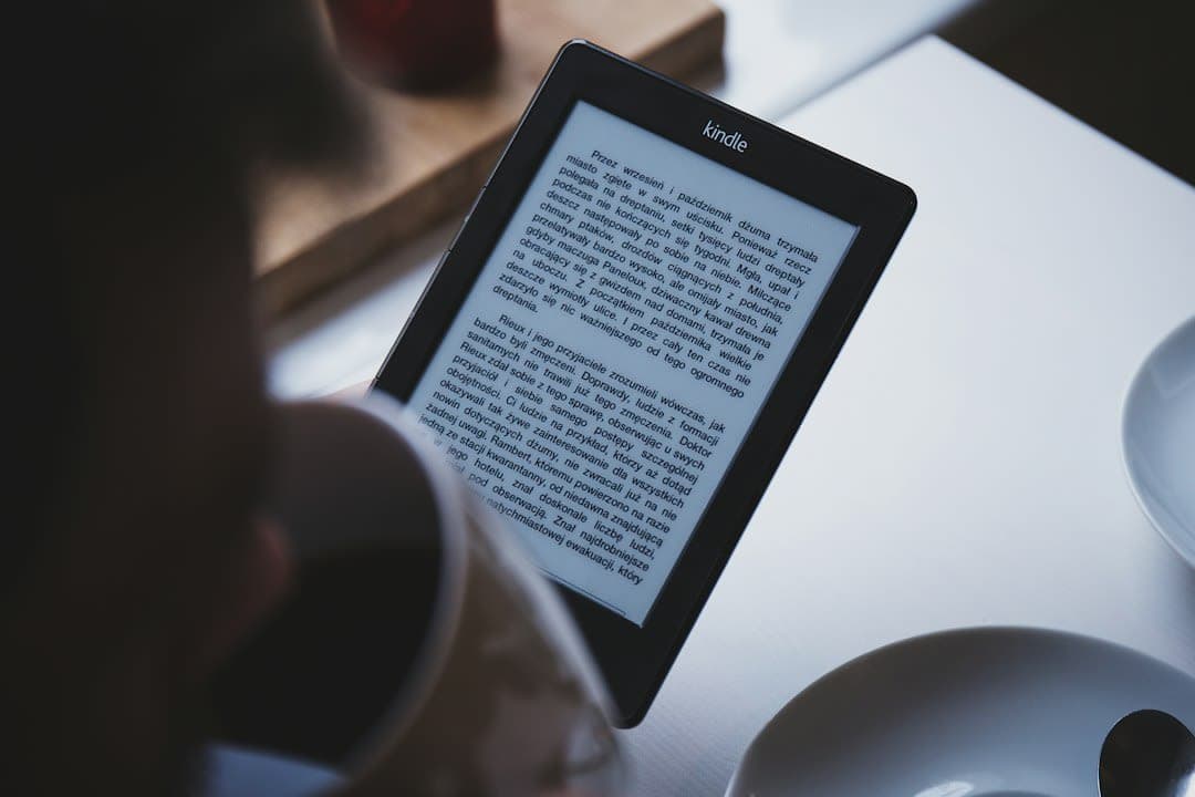 Transforming Reading in 2023: The Power of Micropayments